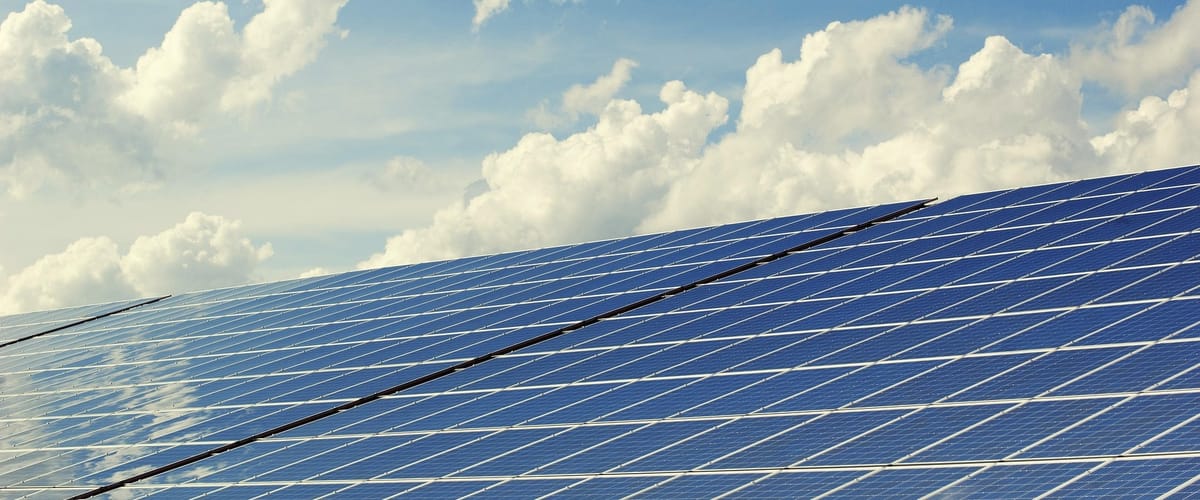 Instalación de placas solares fotovoltaicas